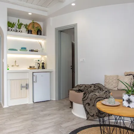 Emery Suites-3